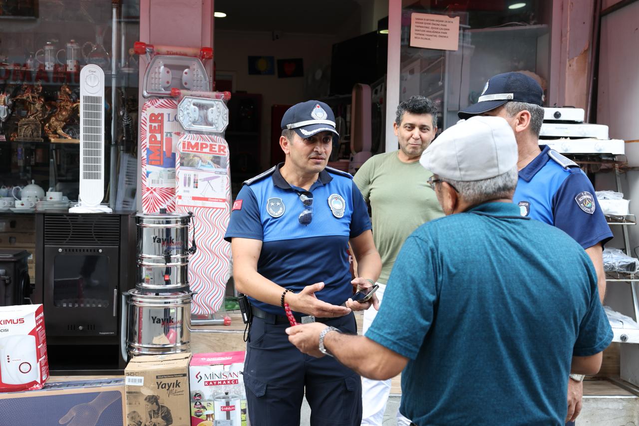 ALTINORDU BELEDİYESİ’NDEN KALDIRIM İŞGALLERİNE SIKI DENETİM