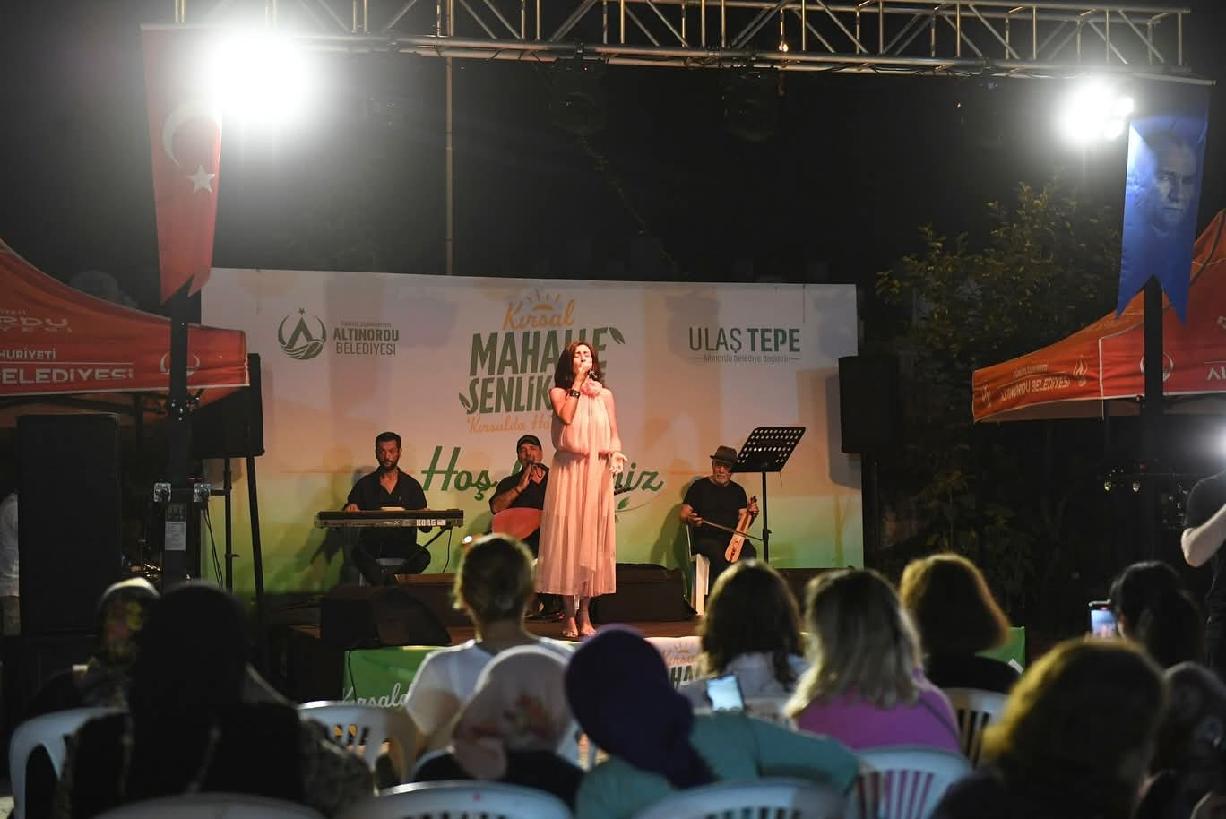 DELİKKAYA MAHALLESİ’NDE DE ŞENLİK COŞKUSU