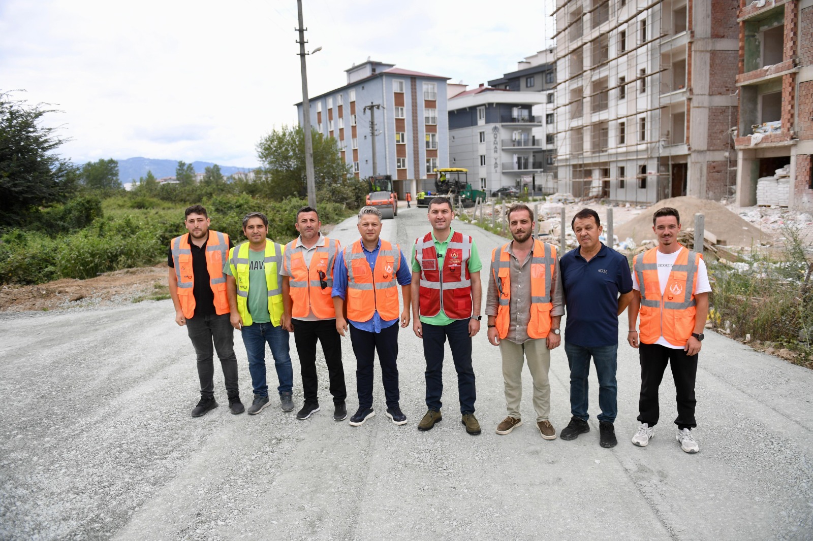 Altınordu Belediyesi Cumhuriyet Mahallesini Sıcak Asfalta Hazırlıyor