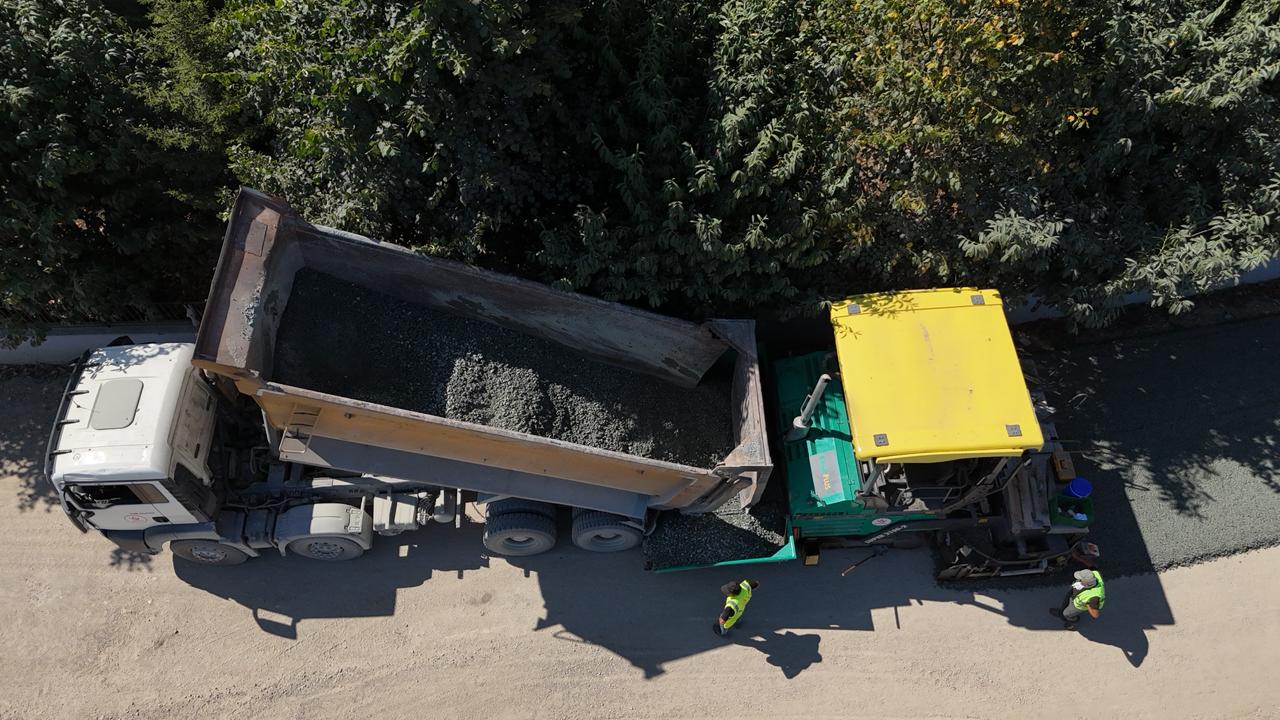 Altınordu Belediyesi Cumhuriyet Mahallesini Sıcak Asfalta Hazırlıyor