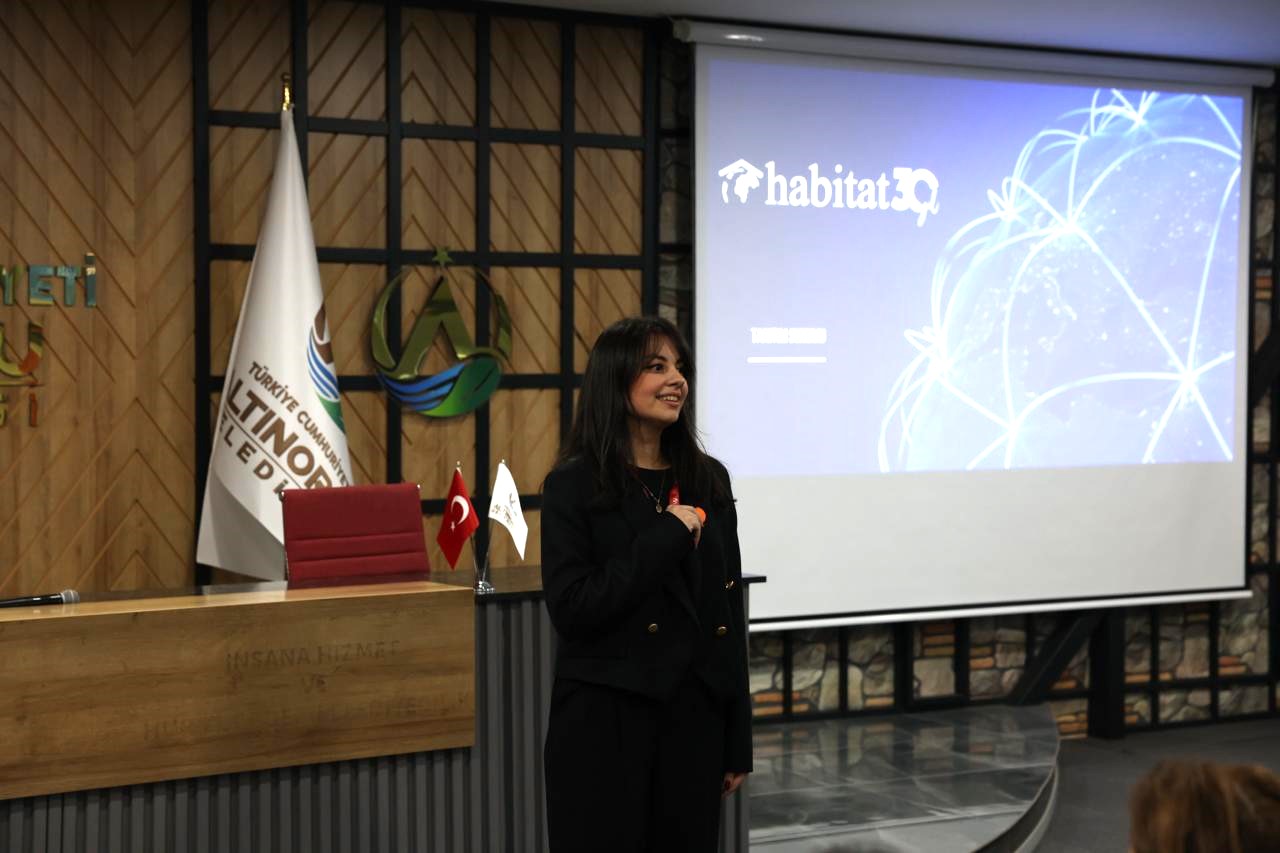 ALTINORDU BELEDİYESİ EBEVEYNLERİ BİLGİLENDİRDİ