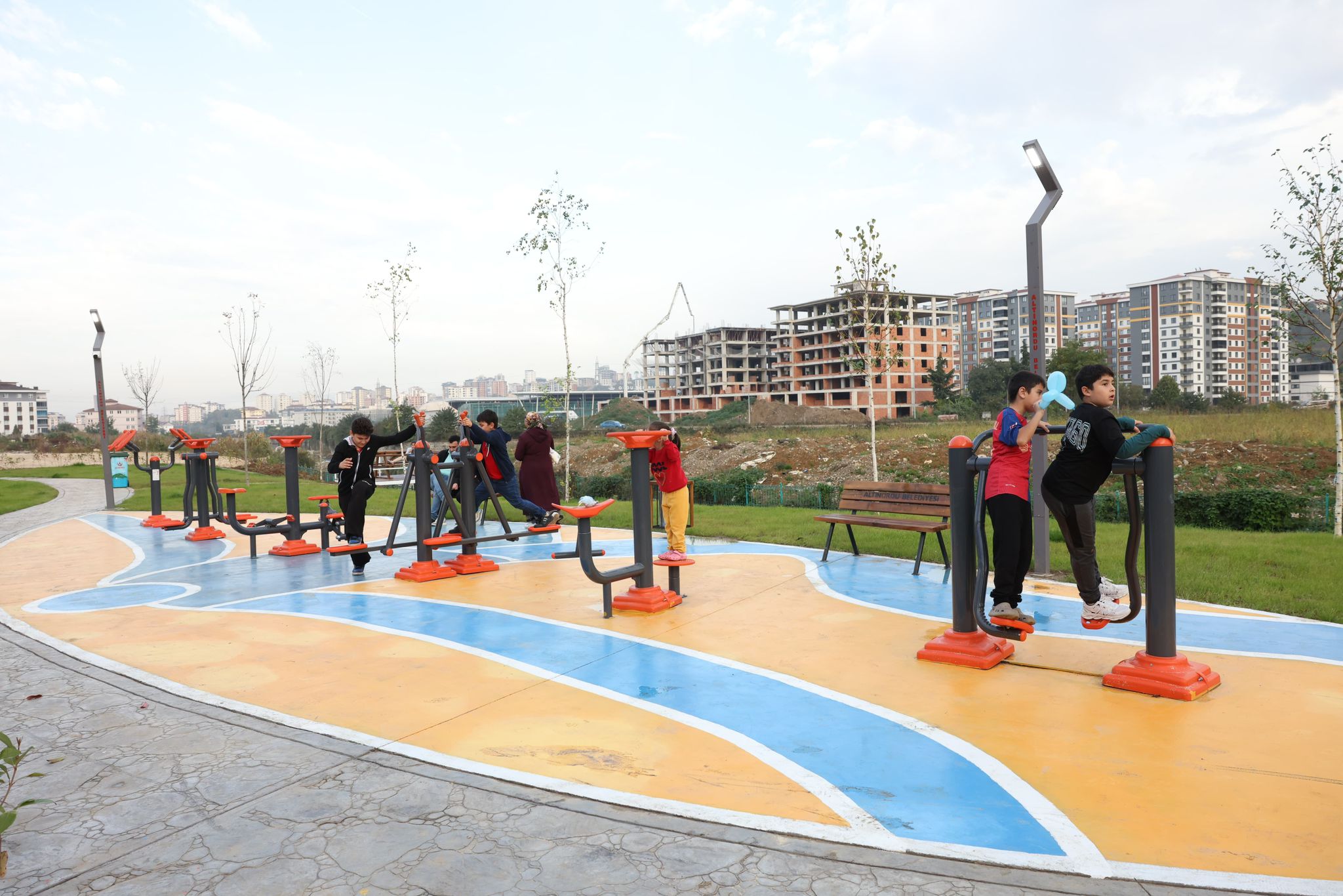 ŞEHİT KANİ OBİ PARK VE ÇOCUK BAHÇESİ HİZMETE AÇILDI