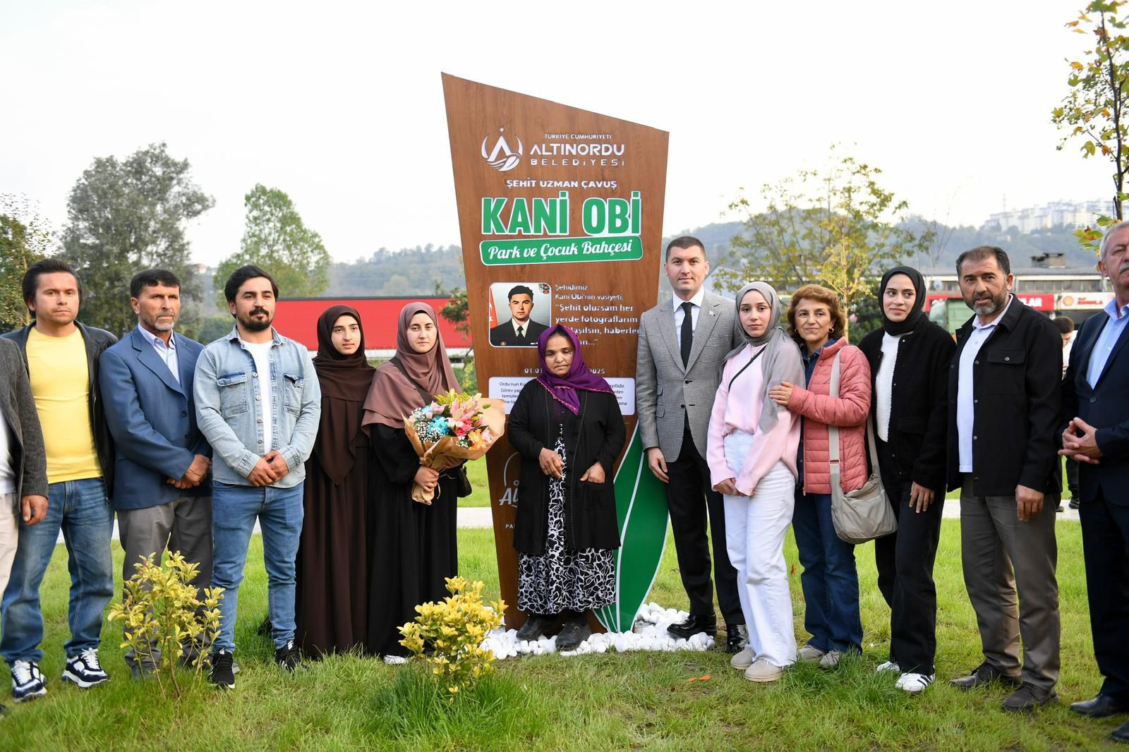 ŞEHİT KANİ OBİ PARK VE ÇOCUK BAHÇESİ HİZMETE AÇILDI