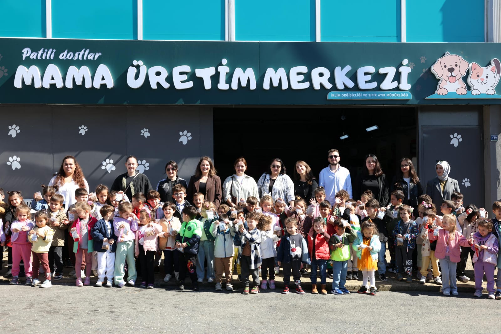 BAŞKAN TEPE: ALTINORDU'DA TÜM CANLARLA MUTLUYUZ