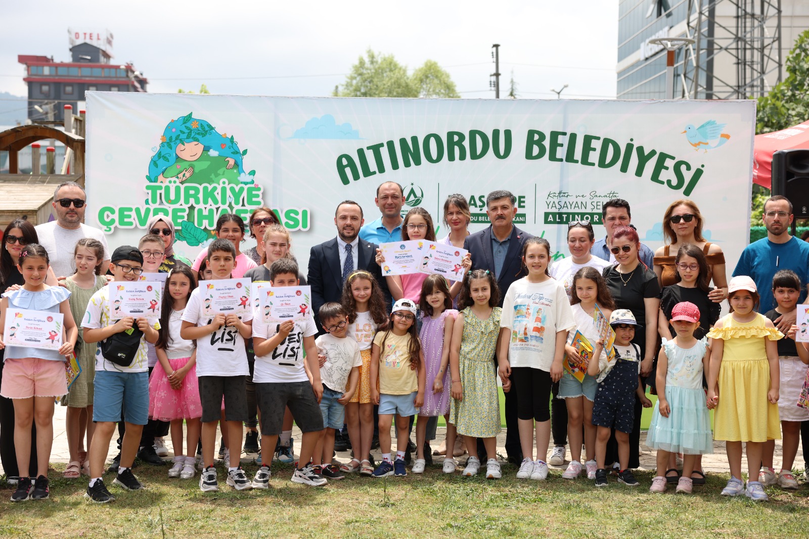 Altınordu Belediyesi’nden Çevre Haftası Etkinliği  ÇOCUKLARA UNUTULMAZ BİR GÜN YAŞATILDI