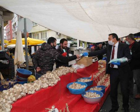 ALTINORDU BELEDİYESİ SALGIN ÖNLEYİCİ TEDBİRLERİNİ SÜRDÜRÜYOR