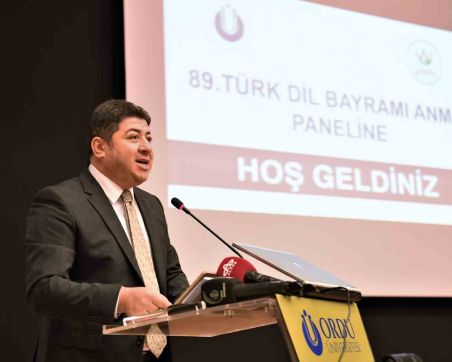 BAŞKAN AŞKIN TÖREN ‘89. TÜRK DİL BAYRAMI ANMA PANELİ’NDE KONUŞTU: