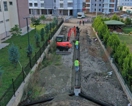 BAŞKANIMIZ AŞKIN TÖREN “SAĞLIKLI VE MODERN BİR ŞEHİR İÇİN ÖNCE ALTYAPI”