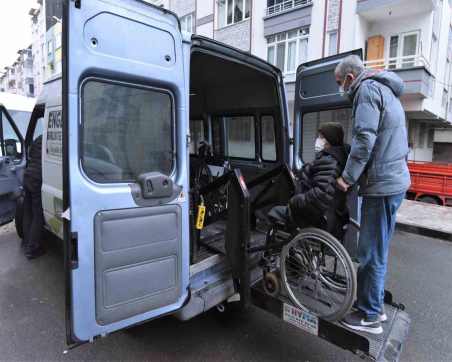 ALTINORDU’NUN ENGELSİZ ULAŞIM ARACI ENGEL TANIMIYOR