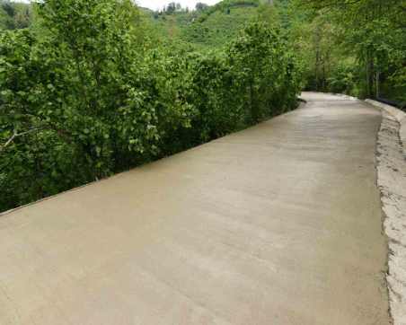 ALTINORDU BELEDİYESİ'NDEN ZAFERKÖY MAHALLESİNDE TOPYEKÛN YOL ÇALIŞMASI