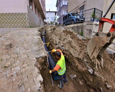 ALTINORDU’NUN ALTYAPI VE ÜSTYAPI ÇALIŞMALARI TAM GAZ DEVAM EDİYOR