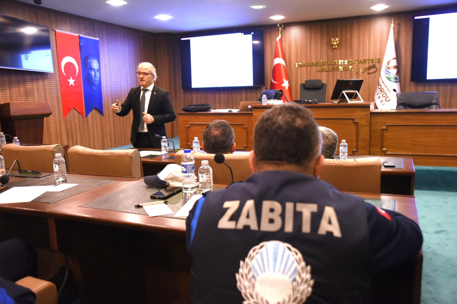 ALTINORDU BELEDİYESİ’NDEN PERSONELLERE 4 EĞİTİM