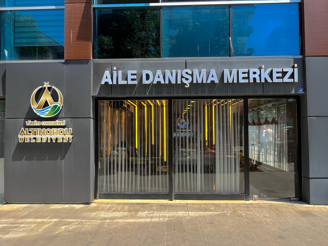 AİLE DANIŞMA MERKEZİ KADINLARIN YANINDA