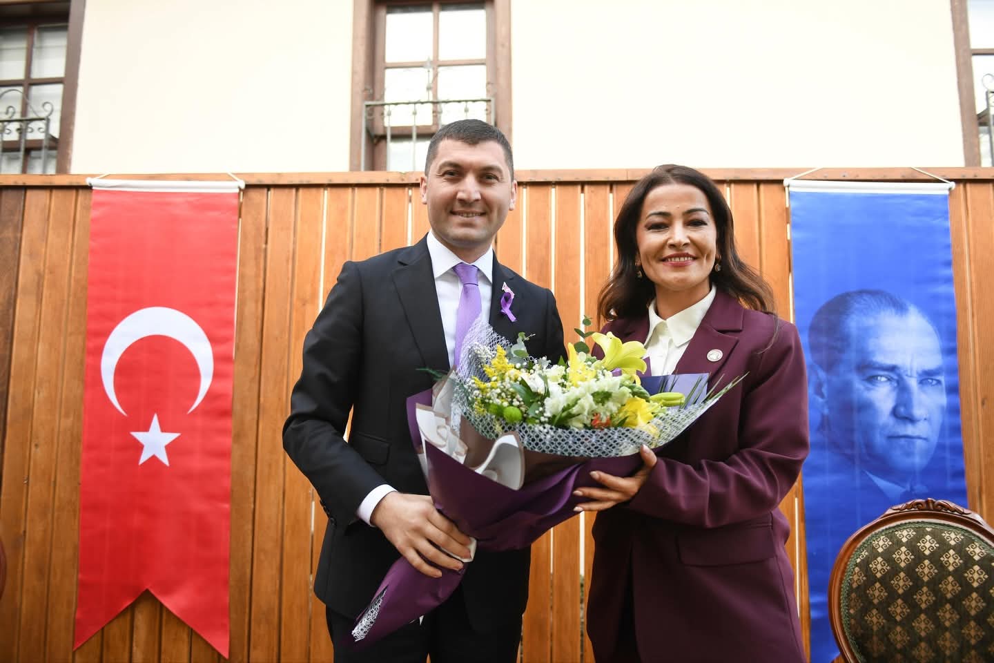 ALTINORDU BELEDİYESİ KADINA ŞİDDETE KARŞI BİLGİLENDİRDİ