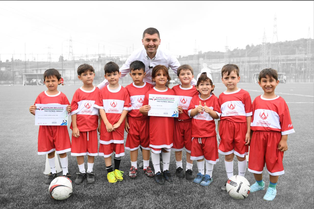 BAŞKAN TEPE’DEN DÜNYA ÇOCUK HAKLARI GÜNÜ MESAJI