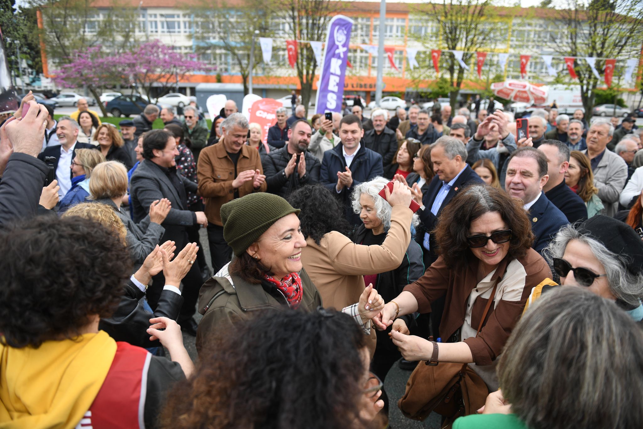 BAŞKAN TEPE'DEN 1 MAYIS'A DESTEK