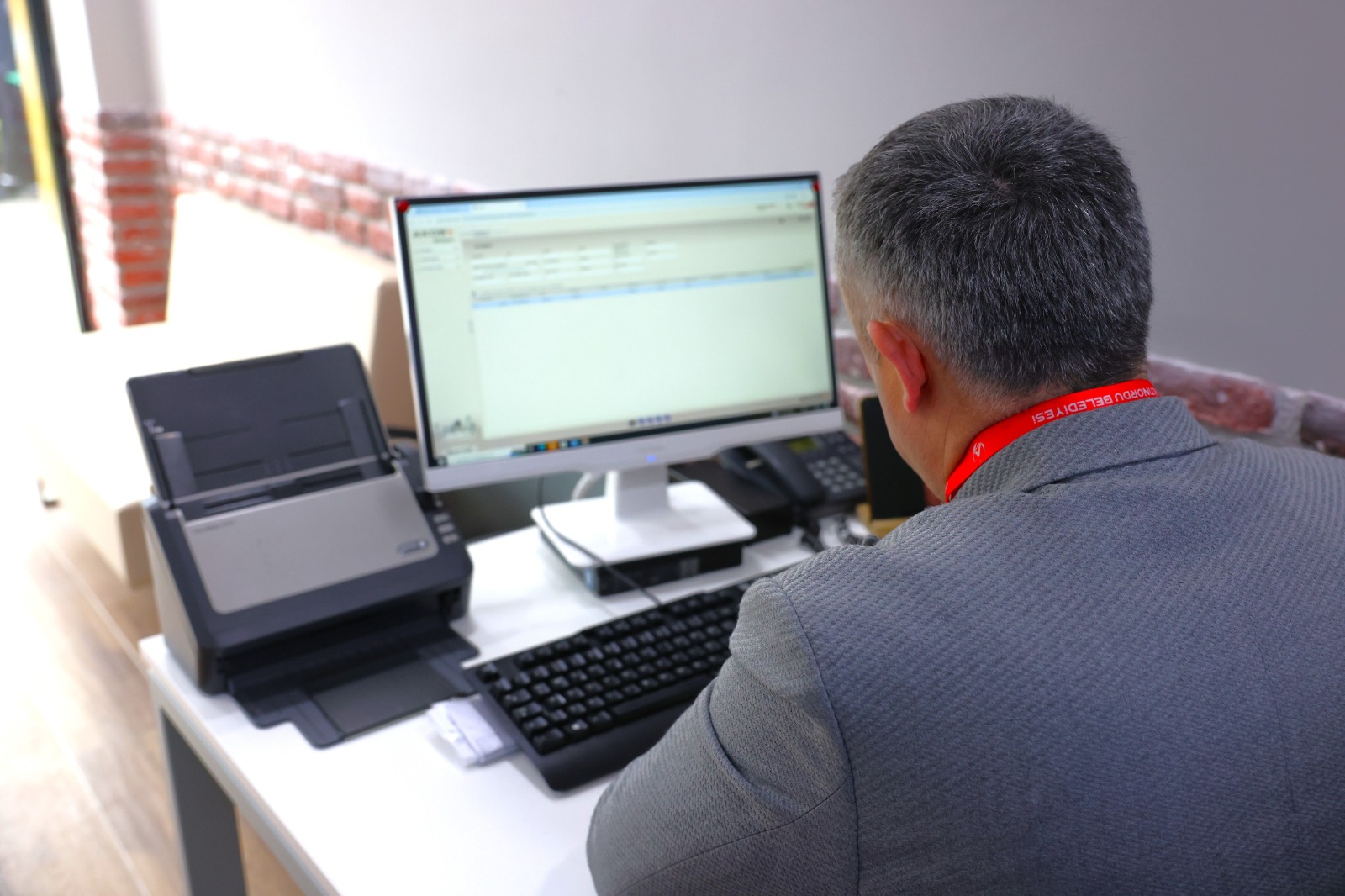 BEYAZ MASA HİZMET NOKTASI ZEMİN KATTA DA FAALİYET GÖSTERECEK