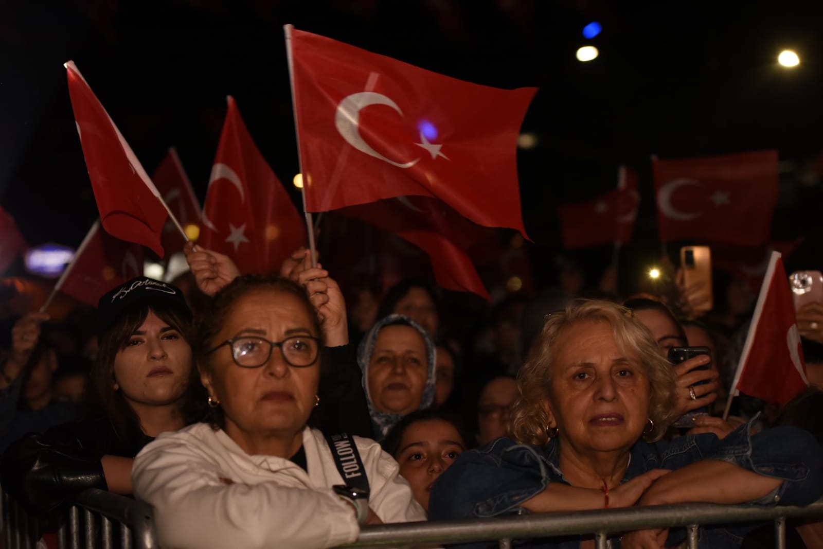 GENÇLİK HAFTASI’NDA SONER ARICA FIRTINASI ESTİ