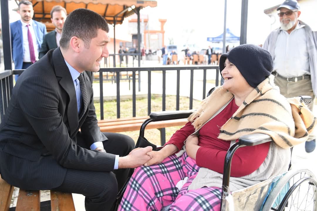 3 GÜNDE 26 MAHALLEYİ ZİYARET ETTİ