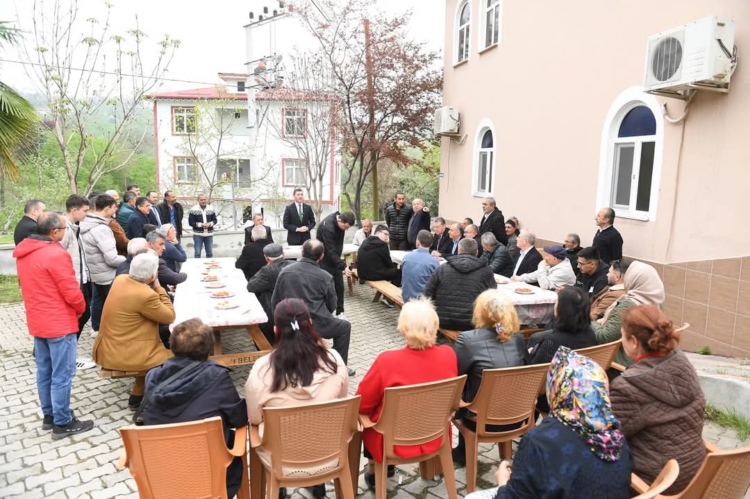 3 GÜNDE 26 MAHALLEYİ ZİYARET ETTİ