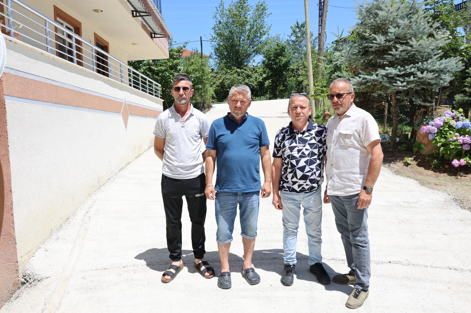 BAŞKAN TEPE, ENGELLİ VATANDAŞIN YOL HASRETİNİ SONA ERDİRDİ
