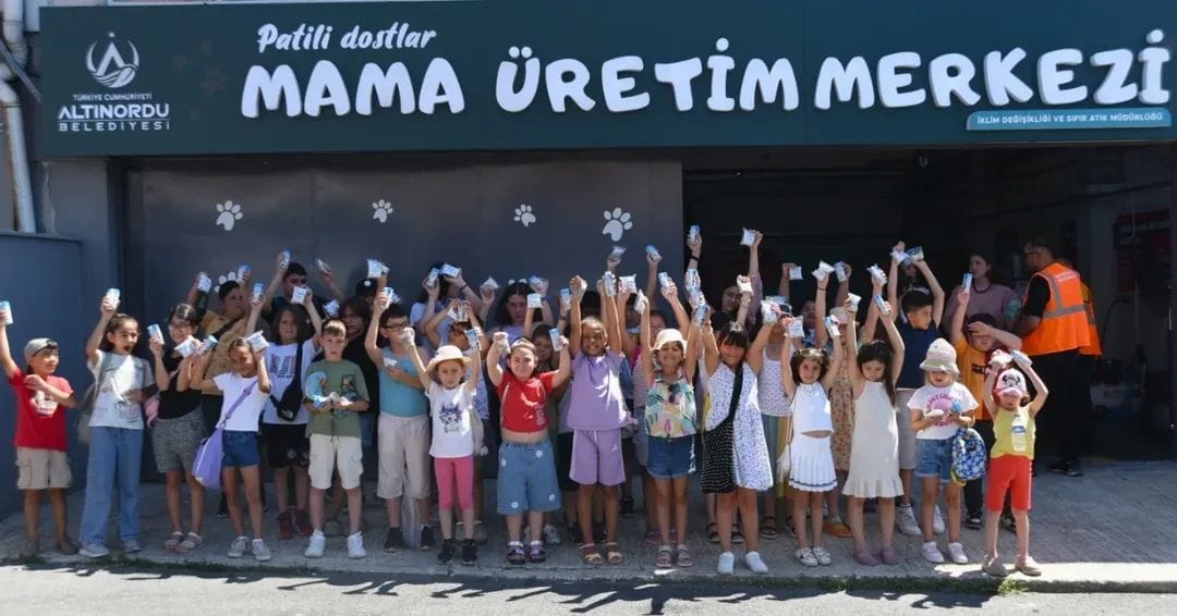 YAZ OKULUNDA EĞİTİMLER DEVAM EDİYOR