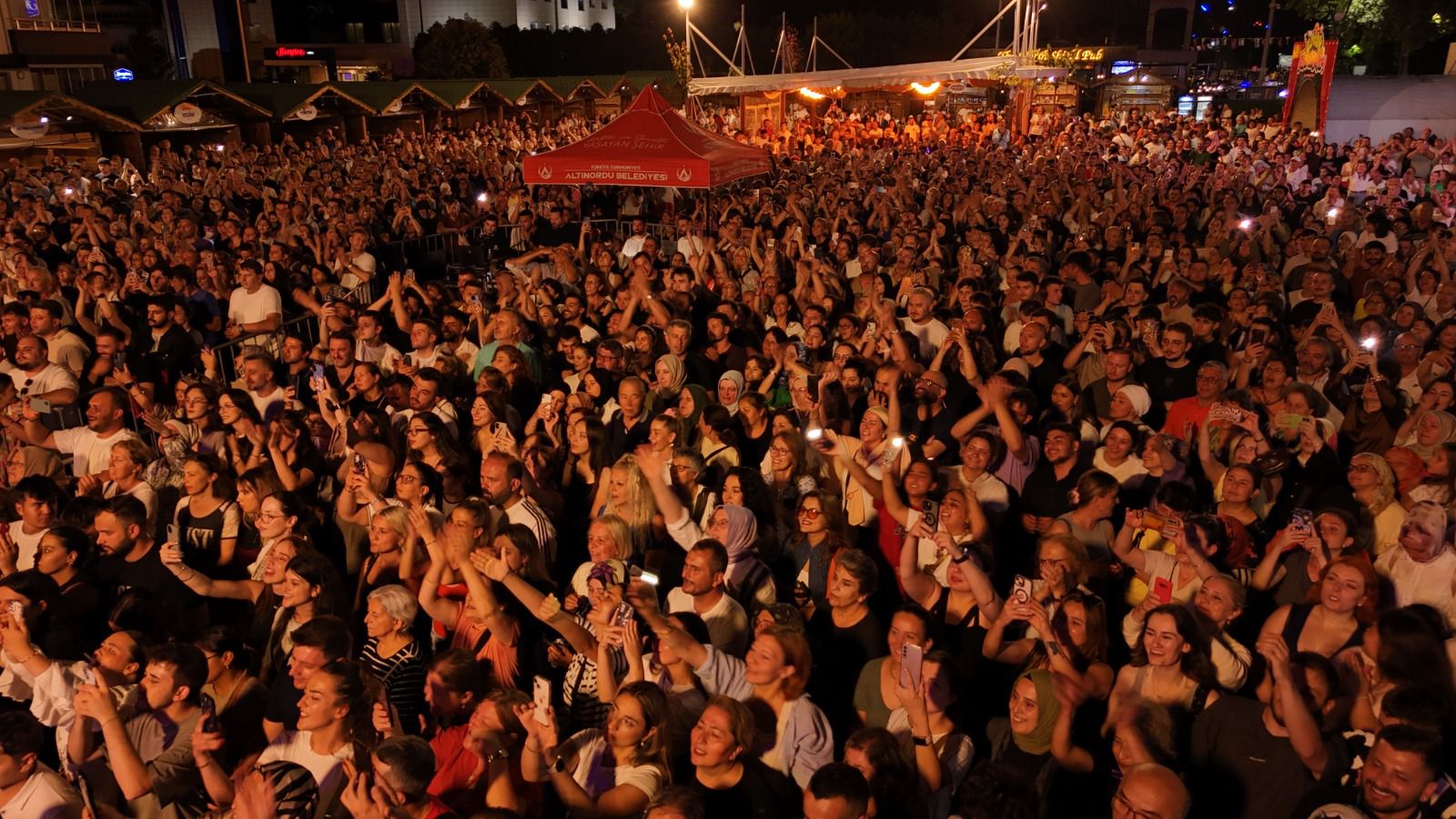 2’NCİ ORDU AHMET ÖZDEMİR KLARNET FESTİVALİ COŞKUYLA SONA ERDİ