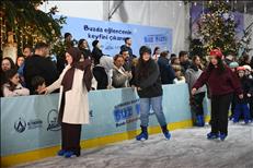 Altınordu Belediyesi’nin Yeni Yıl Pazarı Rekor İlgi Görüyor