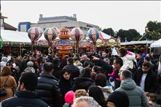 Altınordu Belediyesi’nin Yeni Yıl Pazarı Rekor İlgi Görüyor